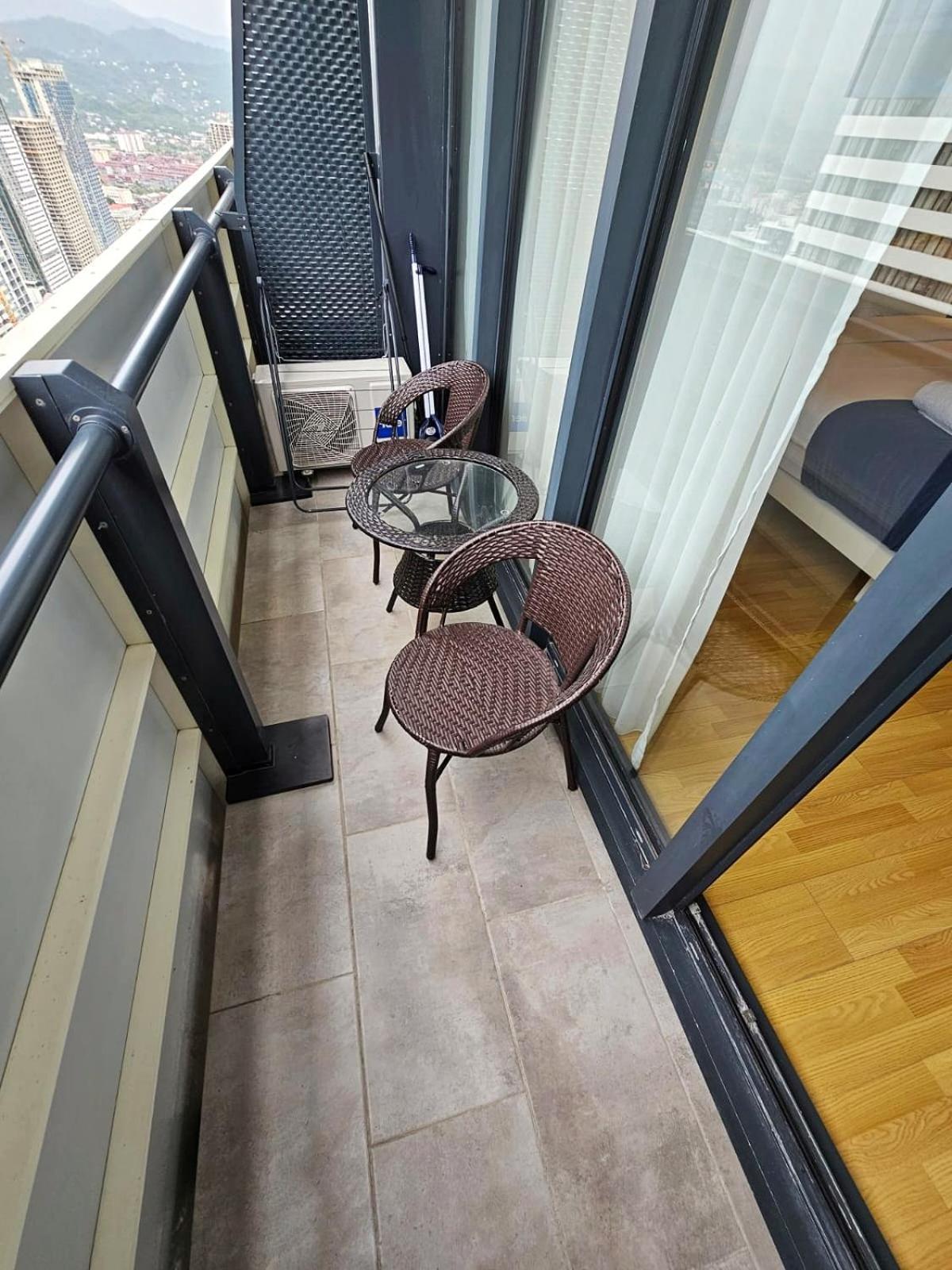 Best Location Apartments In Батуми Екстериор снимка